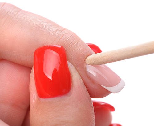 Palitação nas unhas – como remover os borrados de forma prática e sem danificar a esmaltação