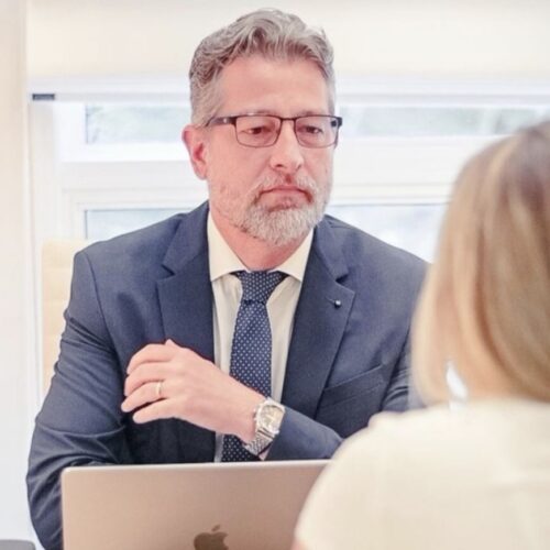 Cirurgia plástica moderna: resultados naturais, planejamento e segurança