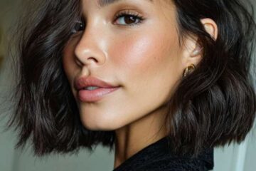 Tendência de cabelo para 2026: Corte bob em camadas para um look fresco e rejuvenescedor