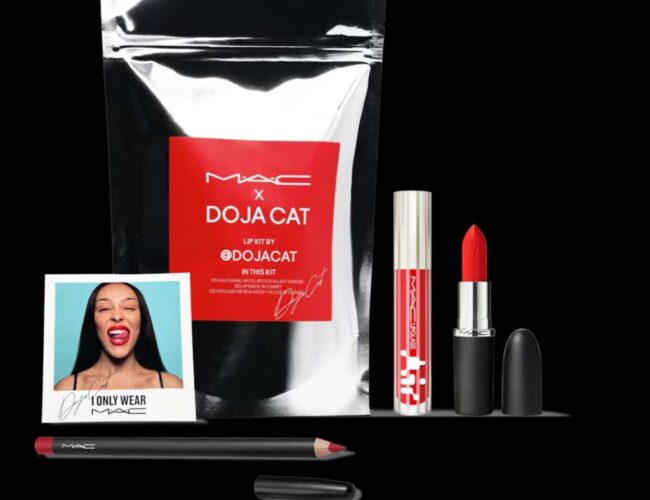 Doja Cat arrasa em show gratuito na loja MAC da Avenida Paulista