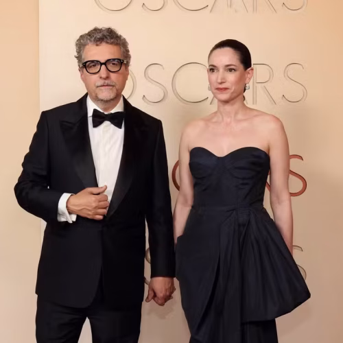 Tapete vermelho do Oscar 2026: veja os visuais deslumbrantes das estrelas