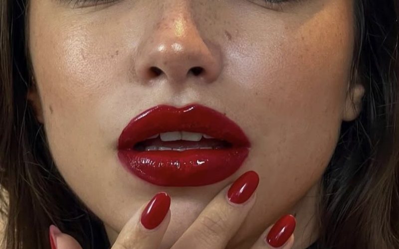 5 segredos incríveis para fazer o batom durar o dia inteiro