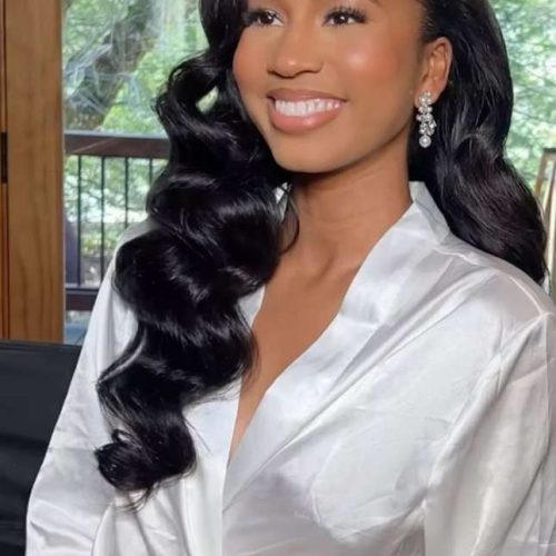 Estilos de Cabelo para Noivas: A Combinação Perfeita entre Tradição e Inovação