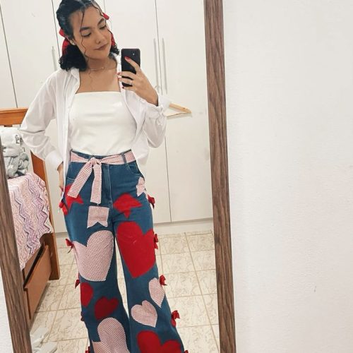 Transforme seu jeans em um arraso junino: dicas para personalizar com corações e brilhar no São João