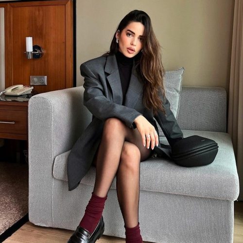 Mocassim e Meia: Dicas para Adotar a Moda Invernosa com Estilo