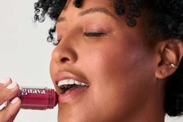 Blush em Bastão da Guava: Beleza Multifuncional para um Toque de Cor ou Naturalidade